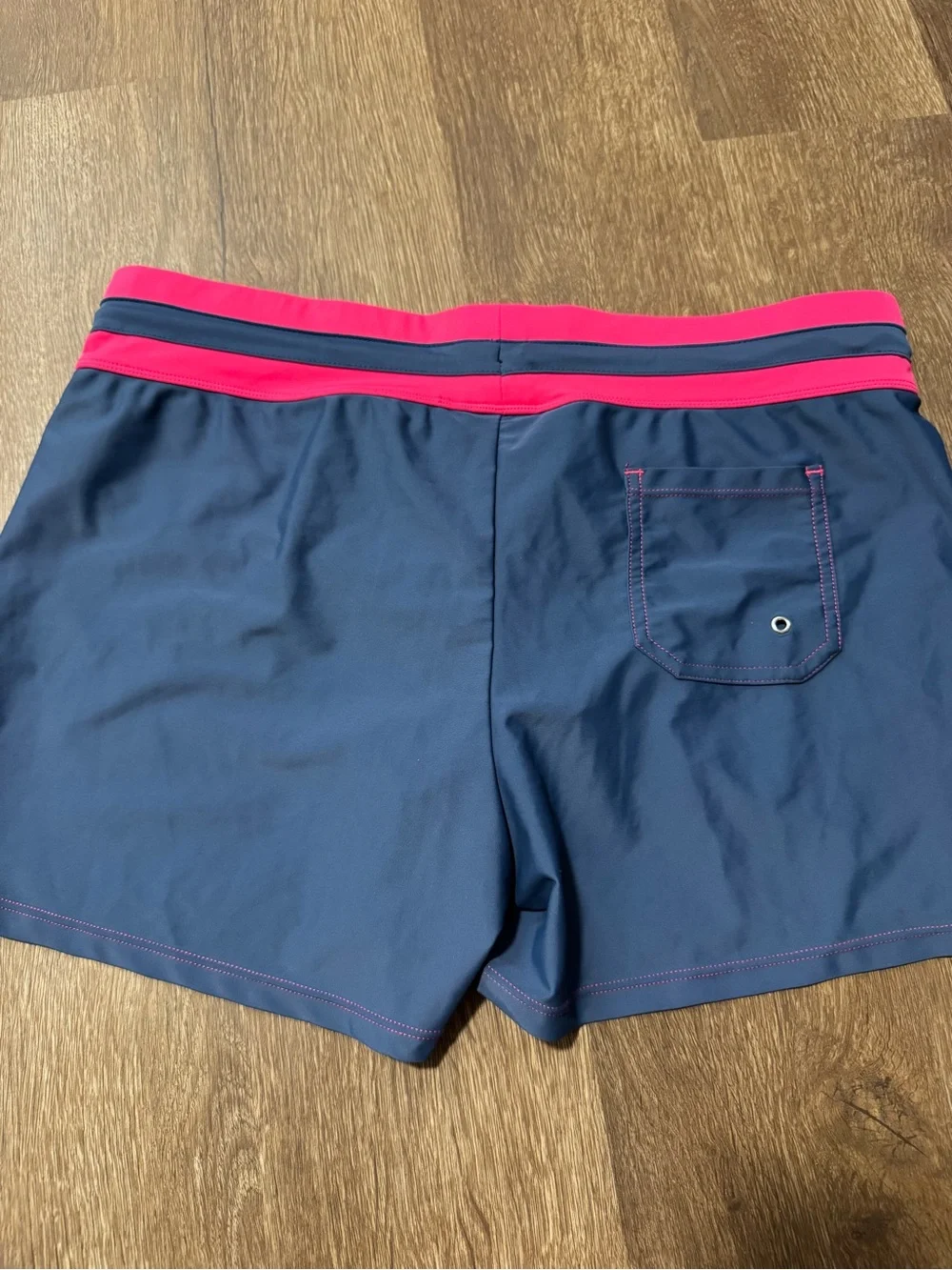Free Country Women’s Swim Shorts Navy Pink with Drawstring Size Large